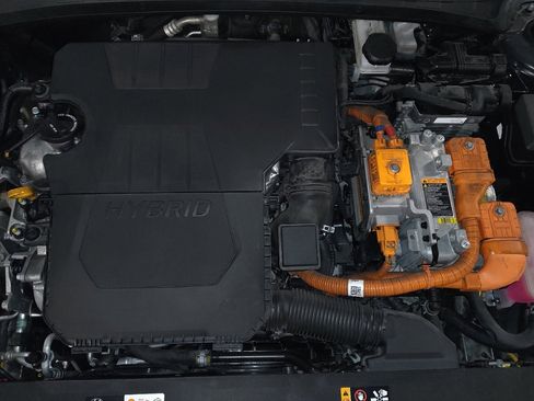 Used 2023 Hyundai Elantra Limited w/ Cargo Package image 30