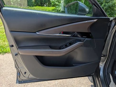 Used 2022 MAZDA CX-30 AWD 2.5 S w/ Premium Package image 34