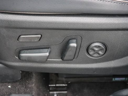 Used 2022 Hyundai Santa Fe Limited image 20