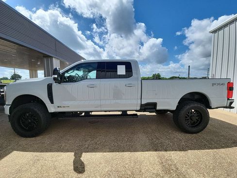 Used 2026 Ford F350 Lariat w/ Black Appearance Package AWD/4WD image 20