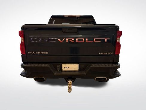 Used 2021 Chevrolet Silverado 1500 Custom Trail Boss image 4