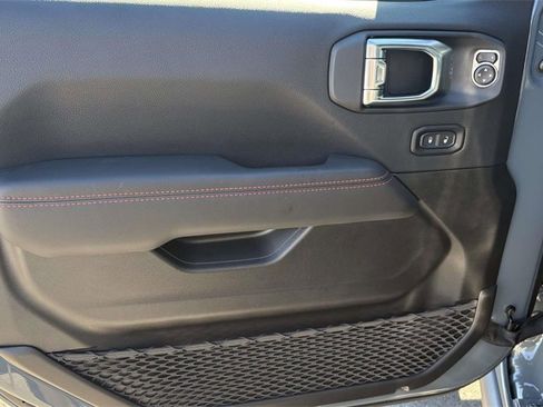 New 2026 Jeep Wrangler Unlimited Rubicon image 23