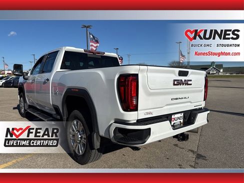 Used 2020 GMC Sierra 2500 Denali w/ Denali Ultimate Package image 9