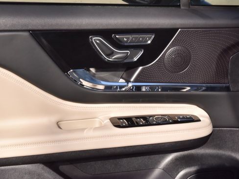 New 2026 Lincoln Corsair Grand Touring image 35