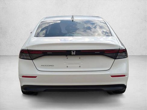 Certified 2023 Honda Accord LX image 6