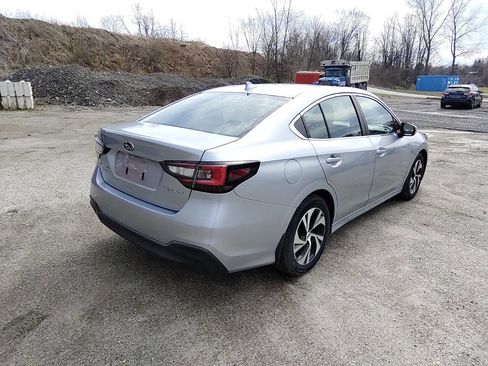 Used 2020 Subaru Legacy Premium image 5