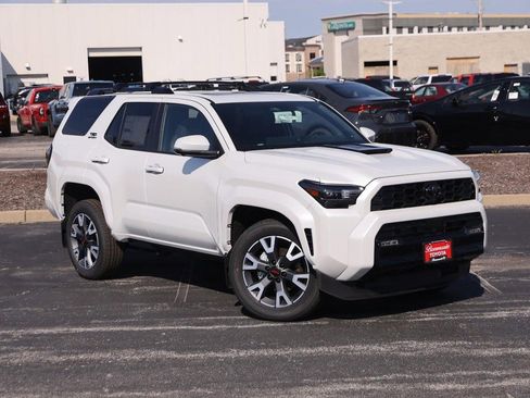 New 2026 Toyota 4Runner TRD Sport Premium image 2
