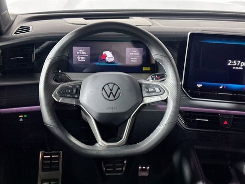 New 2026 Volkswagen Tiguan SE R-Line AWD/4WD image 13