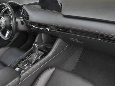 Certified 2023 MAZDA MAZDA3 AWD 2.5 Turbo Hatchback image 18