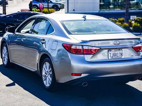 Used 2015 Lexus ES 350 image 4