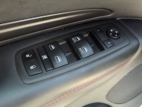 Used 2024 Dodge Durango GT AWD/4WD image 13