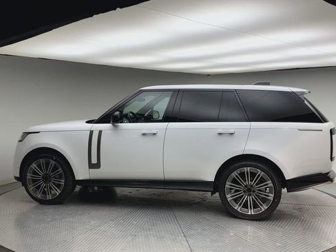 New 2026 Land Rover Range Rover SE image 5