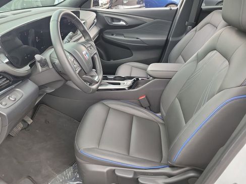 Used 2024 Buick Envista Sport Touring FWD image 15