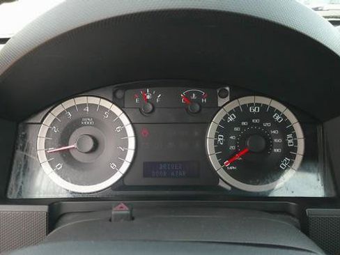 Used 2011 Ford Escape XLT FWD image 6
