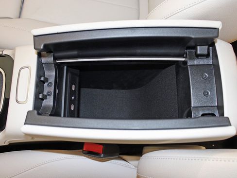 Certified 2024 Mercedes-Benz EQB 350 4MATIC SUV image 26