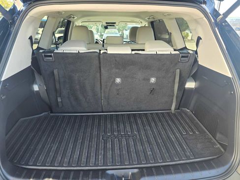 Used 2024 Toyota Grand Highlander XLE image 18