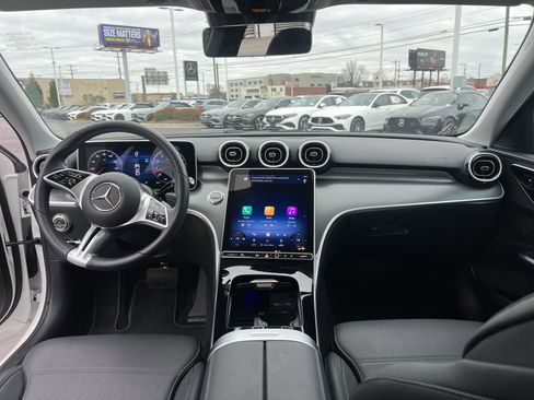 Used 2025 Mercedes-Benz C 300 4MATIC Sedan image 30