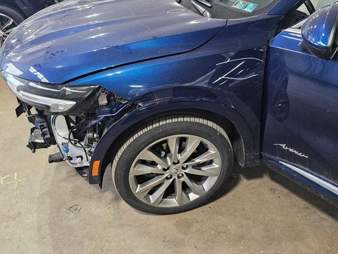 Used 2023 Buick Envision Avenir image 19