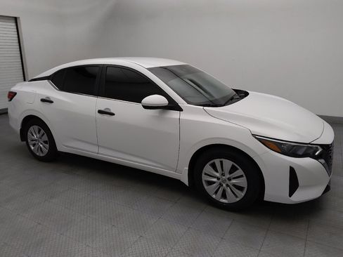 Used 2024 Nissan Sentra S FWD image 11