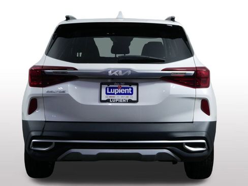 Certified 2023 Kia Seltos S image 9