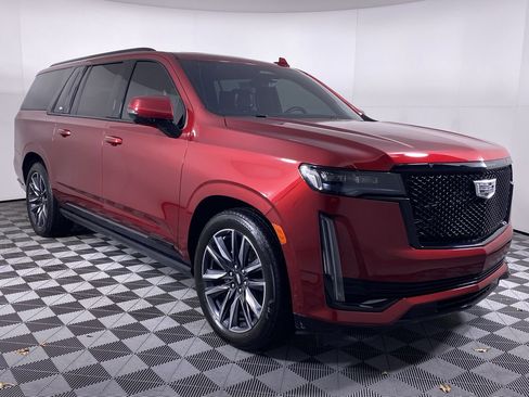 Certified 2024 Cadillac Escalade ESV Sport Platinum image 23