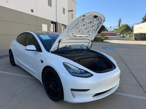 Used 2020 Tesla Model 3 Standard Range Plus RWD image 24
