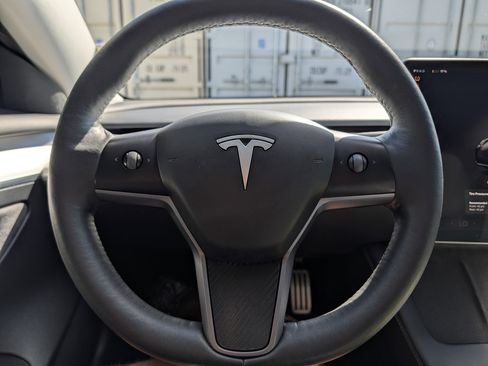 Used 2023 Tesla Model 3 Performance image 26