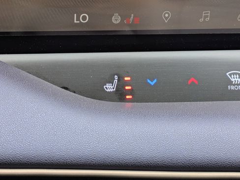 New 2026 Nissan Leaf Platinum+ image 26