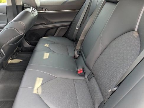 Used 2023 Toyota Camry XSE FWD image 15
