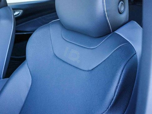 New 2025 Volkswagen ID.4 Pro S image 33