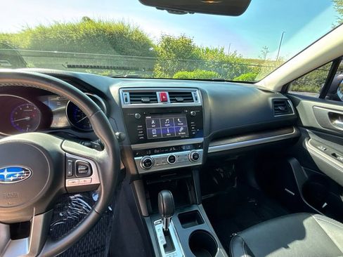 Used 2017 Subaru Outback 3.6R Limited AWD/4WD image 28