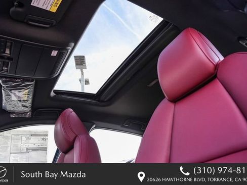 New 2026 MAZDA MAZDA3 2.5 S Hatchback w/ Premium Pkg image 28