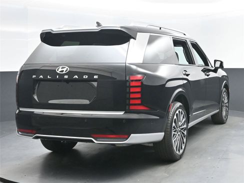 New 2026 Hyundai Palisade Calligraphy image 11