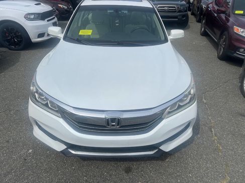 Used 2016 Honda Accord EX-L image 7