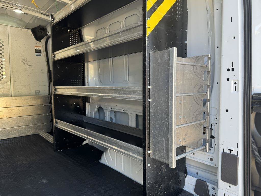 Used 2021 Ford Transit 250 Medium Roof RWD image 17