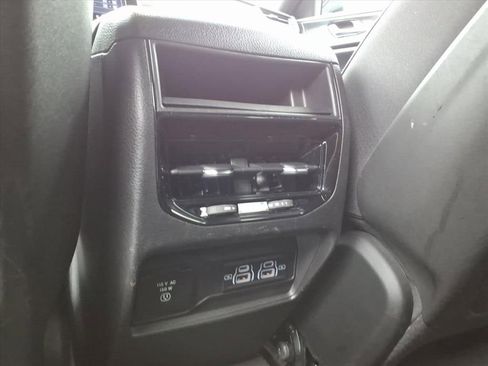 Used 2023 Jeep Grand Cherokee Altitude image 33