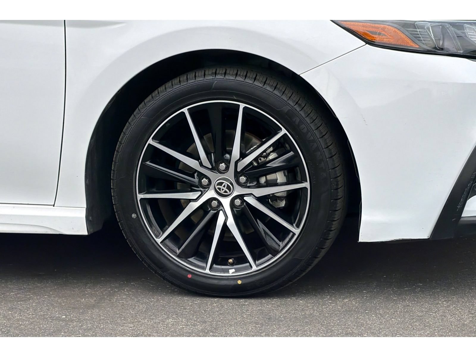 Certified 2024 Toyota Camry SE FWD image 30