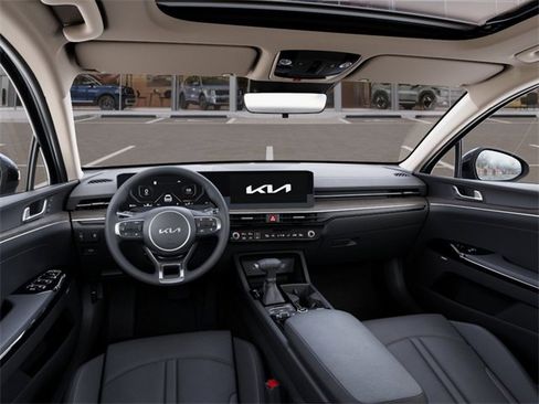 New 2025 Kia K5 EX image 29