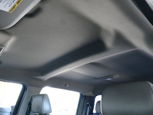 Used 2022 Ford F250 XL w/ Power Equipment Group image 32