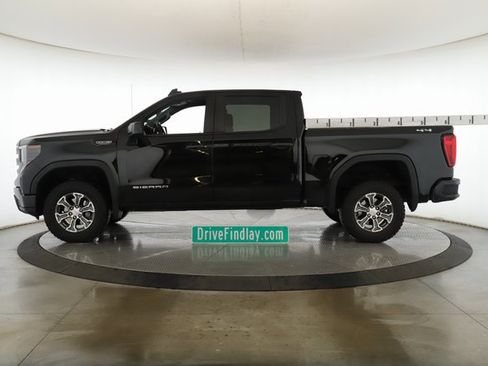Used 2024 GMC Sierra 1500 Pro w/ Graphite Edition image 9