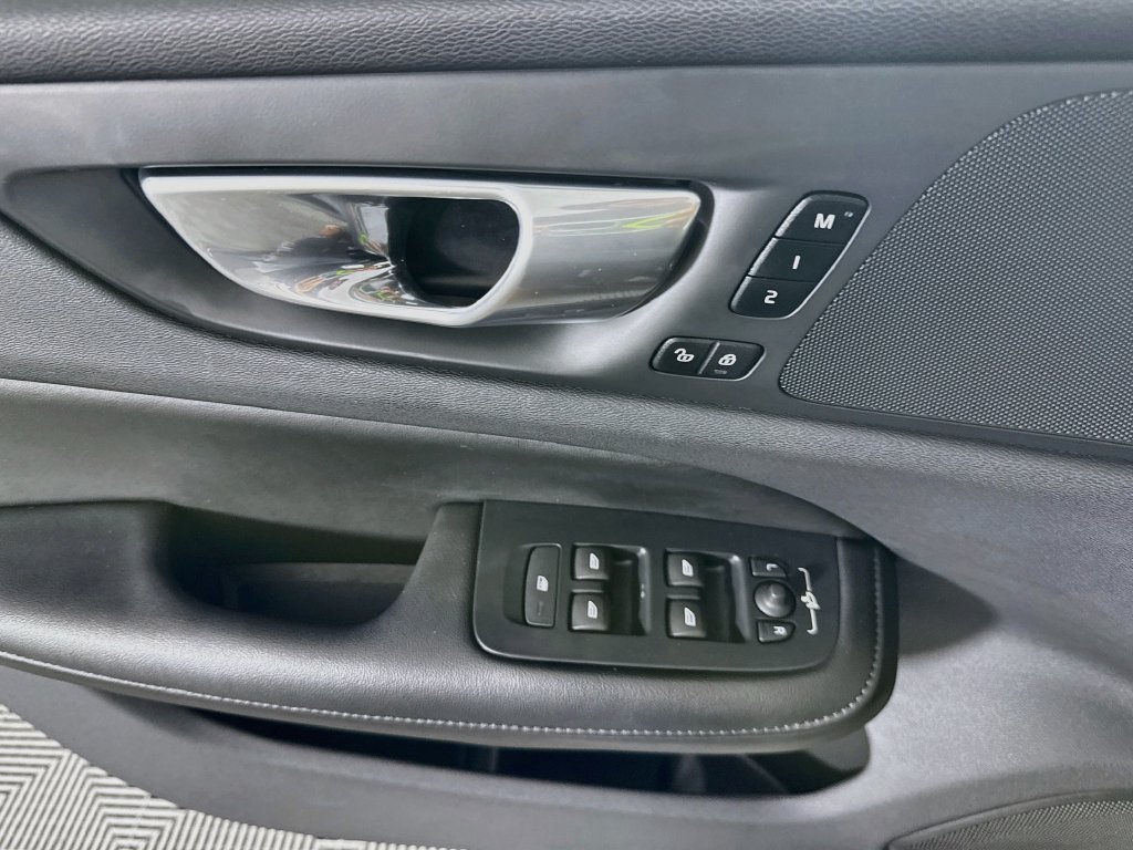 Used 2024 Volvo S60 B5 Core w/ Climate Package FWD image 22