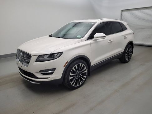 Used 2019 Lincoln MKC Reserve AWD/4WD image 2