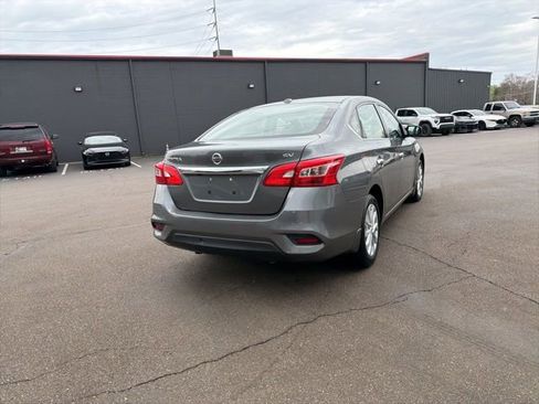 Used 2018 Nissan Sentra SV image 9