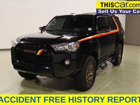 Used 2023 Toyota 4Runner 40th Anniversary SE AWD/4WD image 3