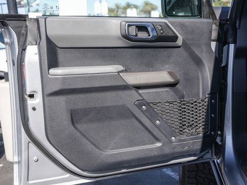Used 2022 Ford Bronco Black Diamond AWD/4WD image 27