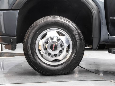 Used 2020 GMC Sierra 3500 Denali w/ Denali Ultimate Package image 45