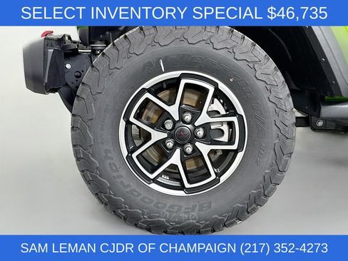 New 2025 Jeep Wrangler Unlimited Rubicon w/ Convenience Group image 28