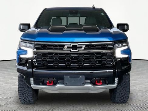 Used 2024 Chevrolet Silverado 1500 ZR2 AWD/4WD image 2