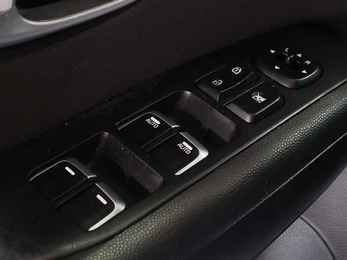 Used 2019 Kia Soul + image 27