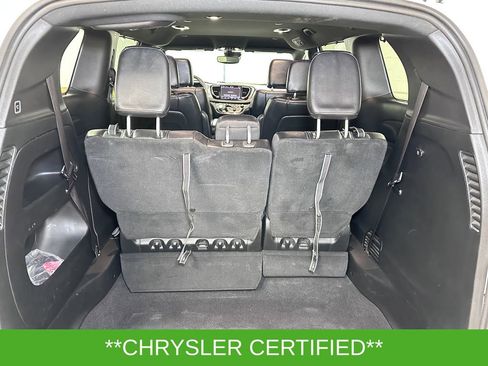 Certified 2022 Chrysler Pacifica Touring-L w/ S Appearance Package image 4